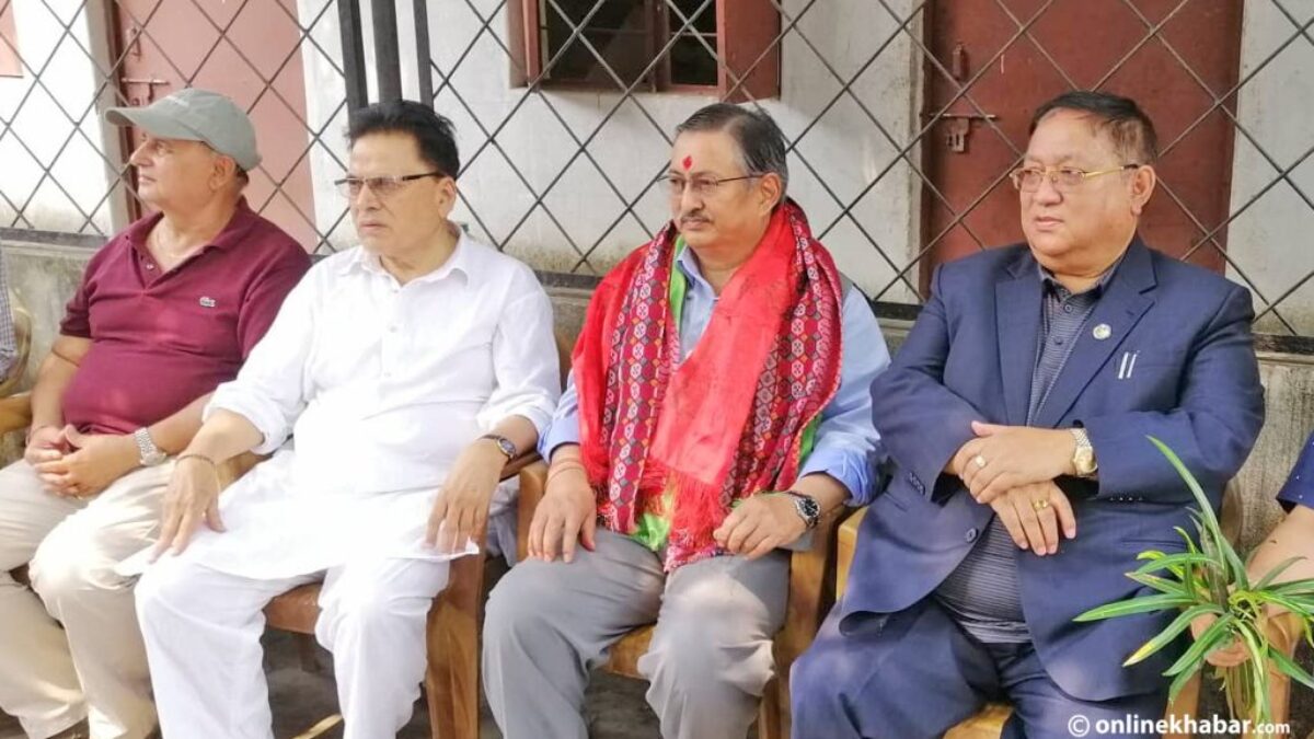 बागी उम्मेदवारलाई फकाउन मन्त्रीसम्म, फिर्ता नलिए पार्टीबाट स्वतः निस्कासित हुने कांग्रेसको चेतावनी