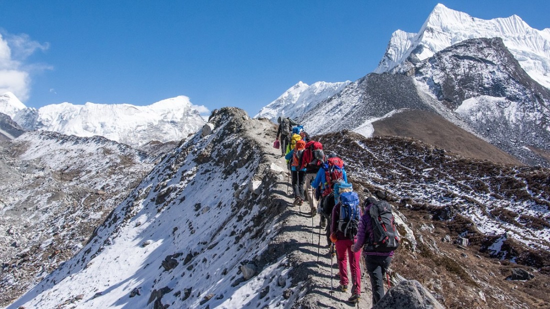 आजबाट मर्दी हिमाल पदयात्रा सुरु
