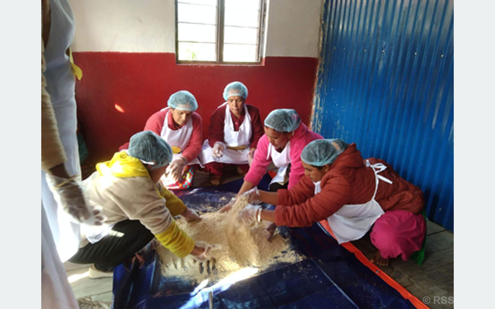 सर्वोत्तम पीठो बनाउने मात्रा मिलाइँदै