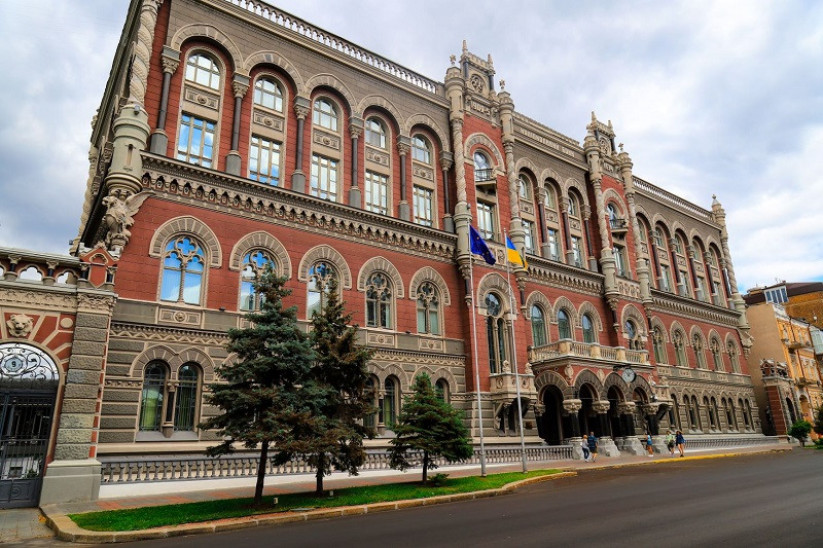 युक्रेनमा बैंक ब्याजदर दोब्बर बढीले बढ्यो, युरोपभरिमै उच्च