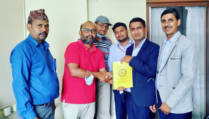 महालक्ष्मी विकास बैंकका ग्राहकहरुलाई ओम हस्पिटलमा आकर्षक छुट