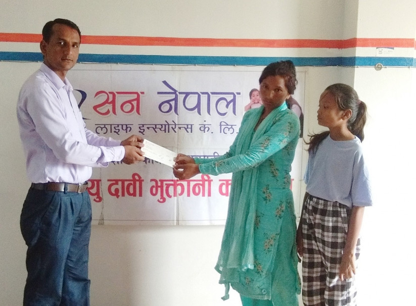 सन नेपाल लाइफद्धारा १४ लाख मृत्यु दाबी भुक्तानी