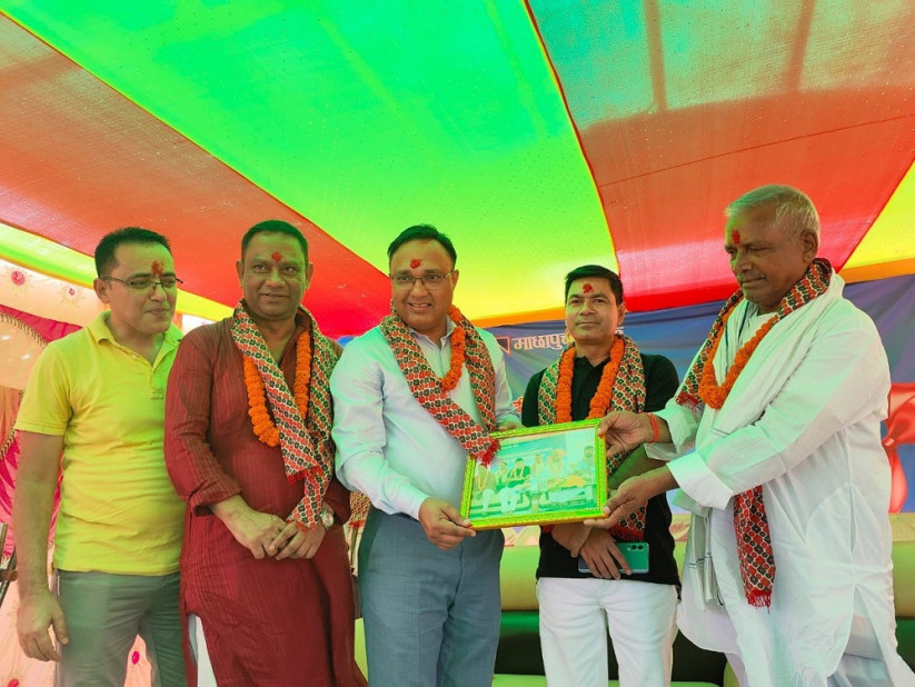 माछापुच्छ्रे बैंकले सञ्चालनमा ल्यायो गढीमाई मन्दिर परिसरमा क्यूआर कोड सेवा