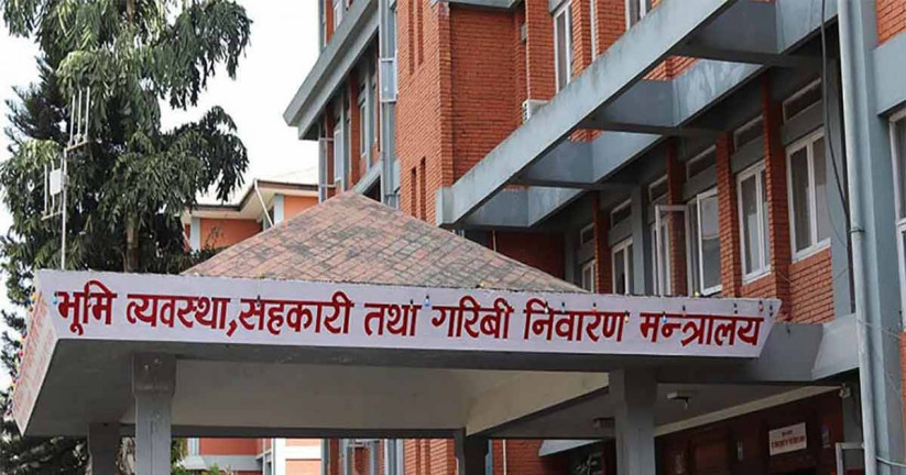 १५ दिनभित्र ऋण चुक्ता नगरे ११ सहकारी संस्थाहरुलाई कारबाही गर्ने चेतावनी