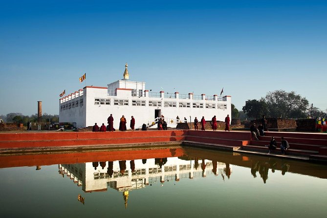म्यान्माका पर्यटनमन्त्री लुम्बिनीमा