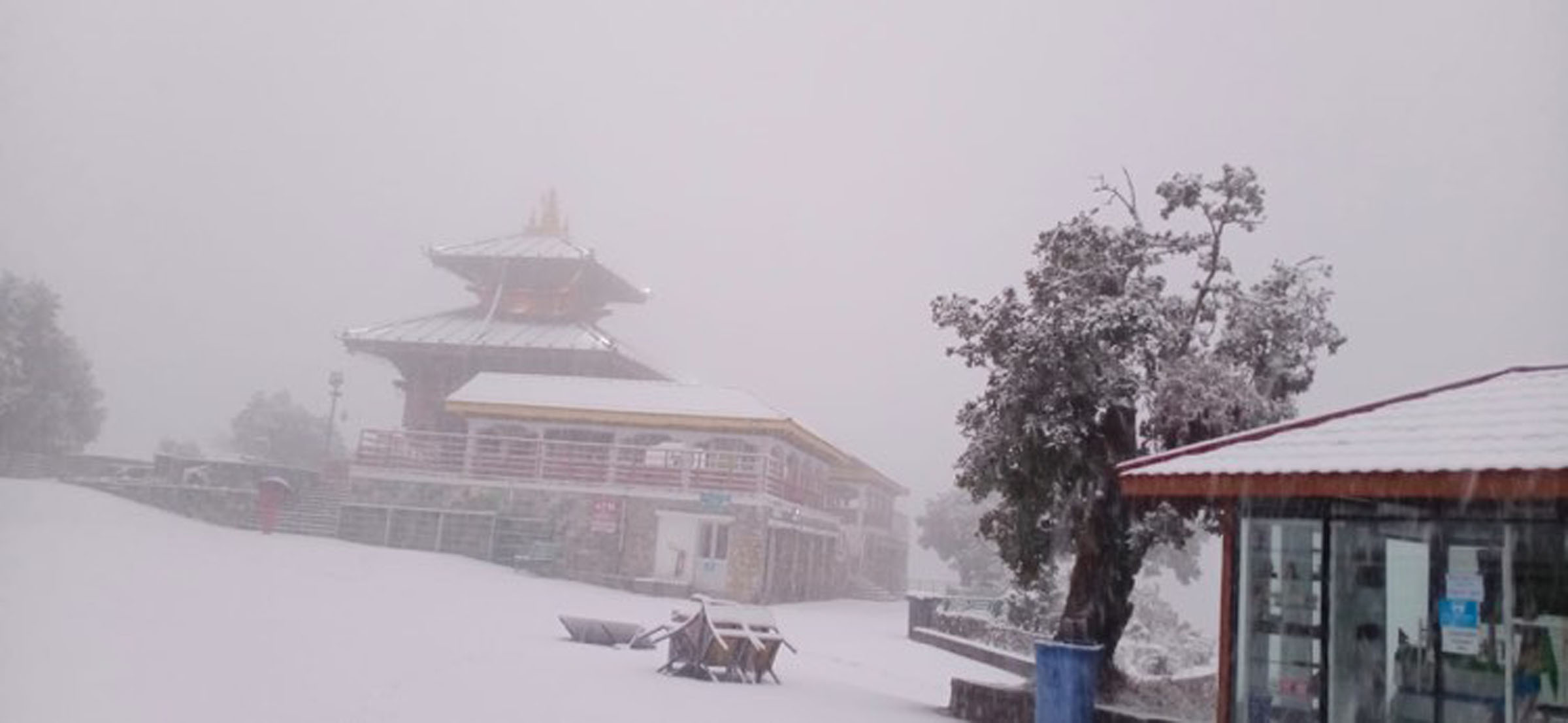 चन्द्रागिरिमा हिमपात
