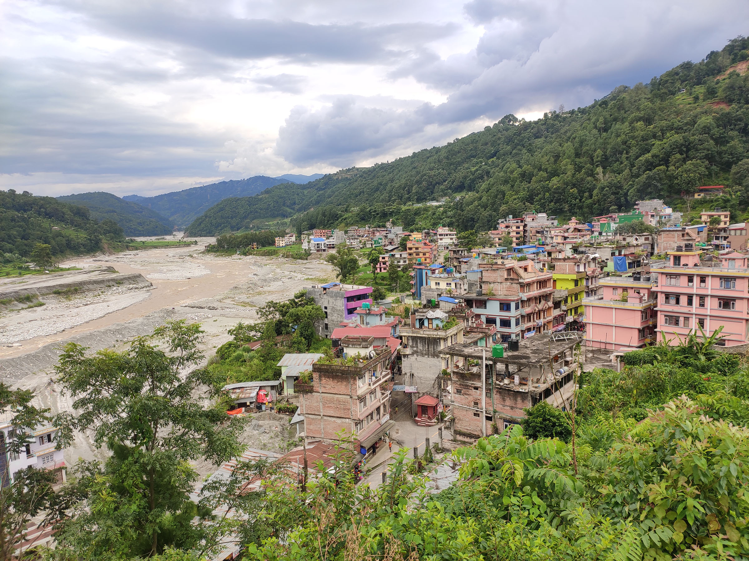 पुरानै अवस्थामा मेलम्ची बजार
