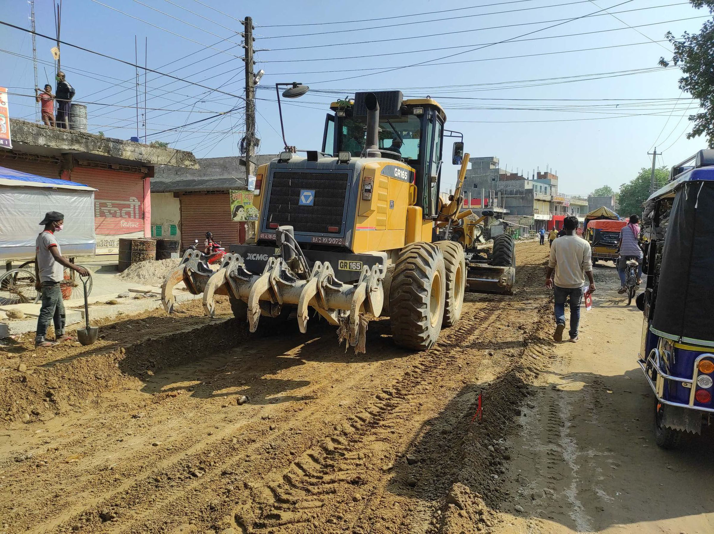 तेतरीगाछीमा सडक फराकिलो पारिँदै