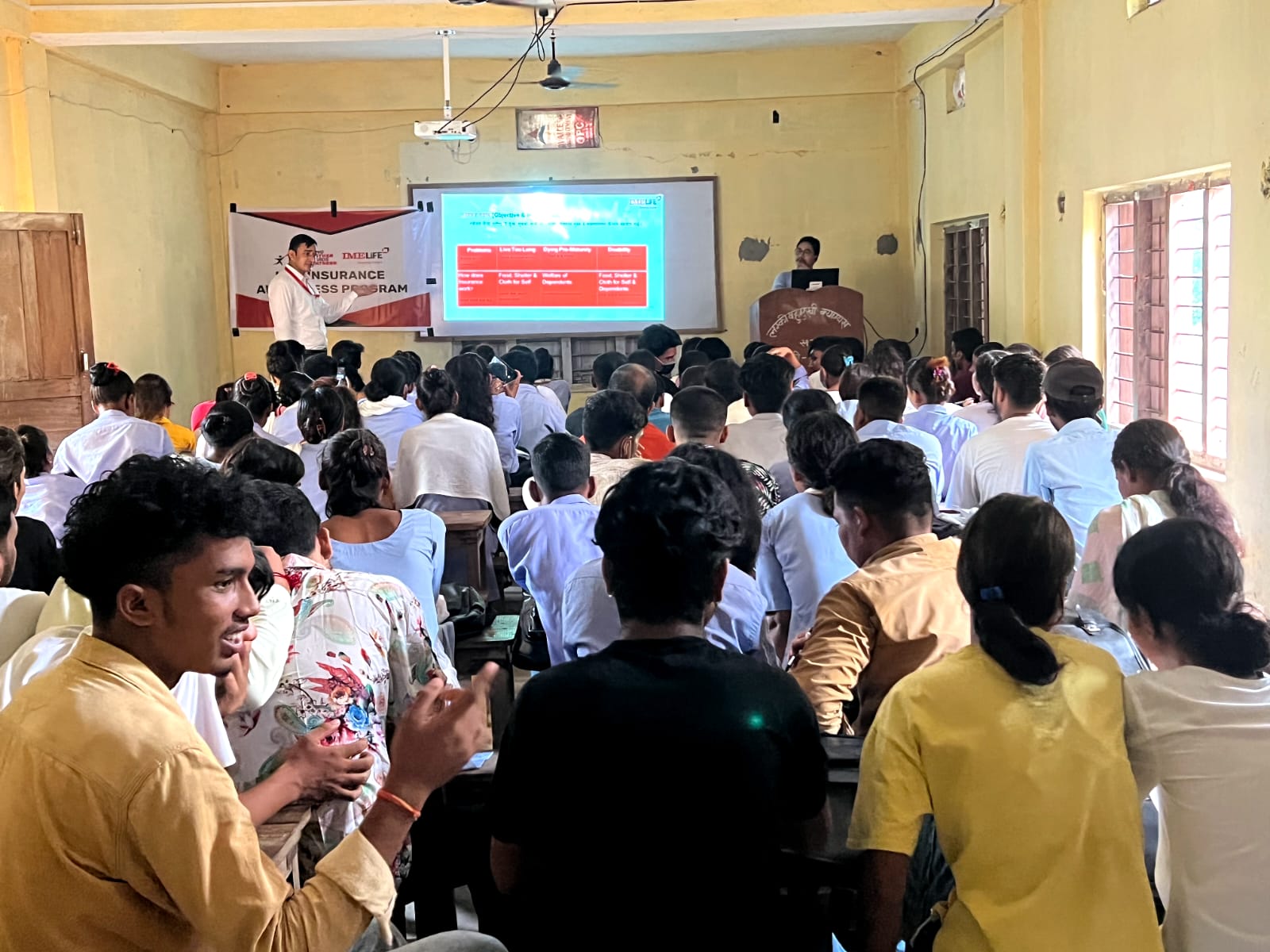 आई. एम.ई लाइफ इन्स्योरेन्सको एकैदिनमा ५८४८ बिद्यार्थीलाई बीमा साक्षरता