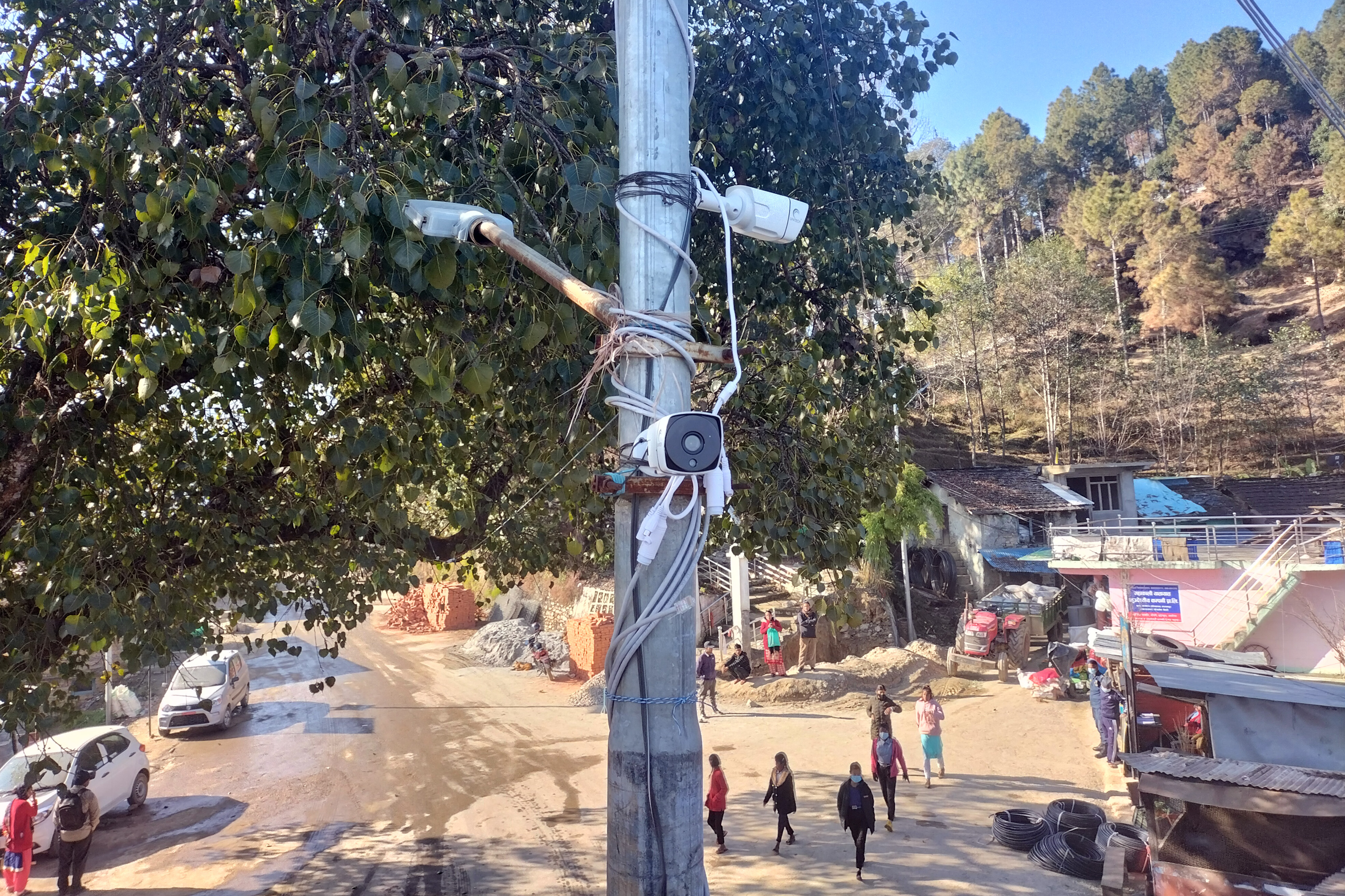 आपराधिक गतिविधि न्यूनीकरणका लागि सिसी क्यामेरा जडान