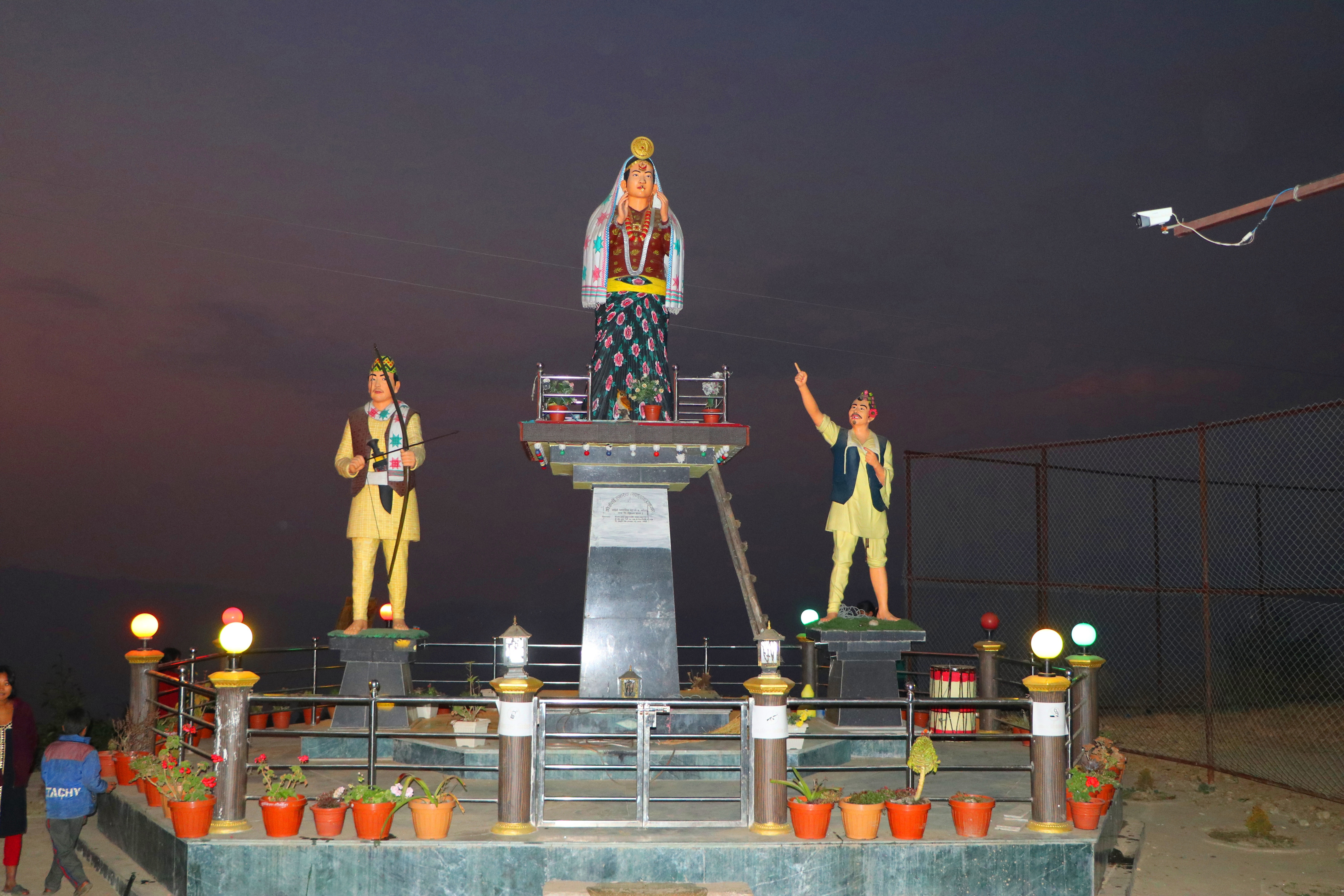 डोकेनी स्मारक