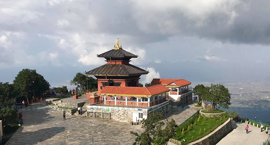 चन्द्रगिरी हिल्सका आम्दानी बढ्दा घट्यो नोक्सान, प्रतिशेयर आम्दानी कति पुग्यो ?