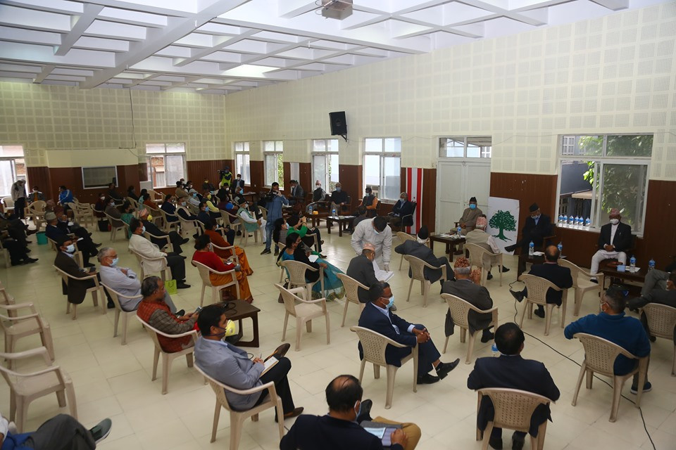 जनताको आबाज बोल्दै काँग्रेसले भन्याे - अब सांसदका नाममा बजेट दिइरहनु पर्दैन, साँसद विकास काेष खारेज गराैँ