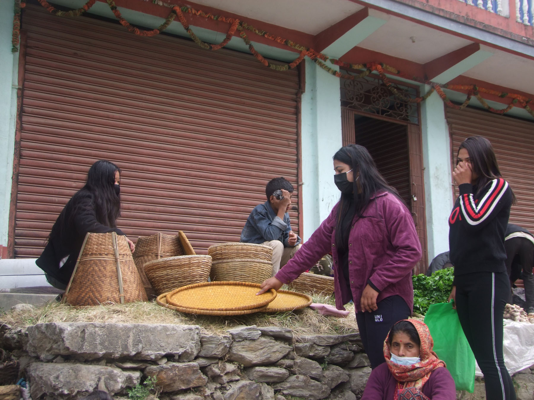 नाङ्ग्लो, डालो खरिद विक्री
