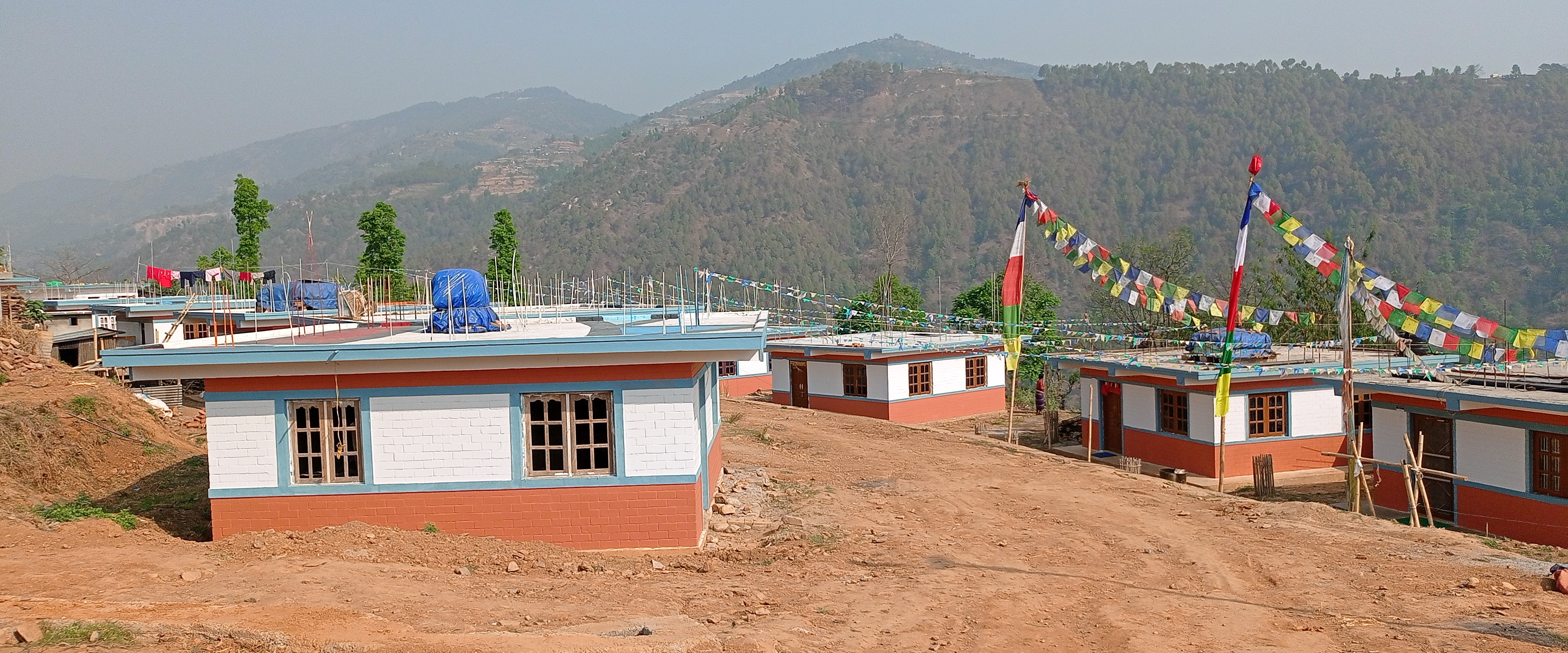 गिरान्चौरमा निर्मित नम्डोललिङ एकीकृत बस्ती