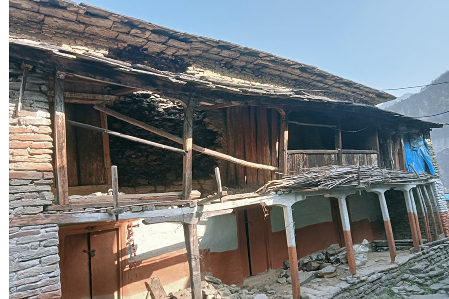 भत्किन थाले पुराना घर