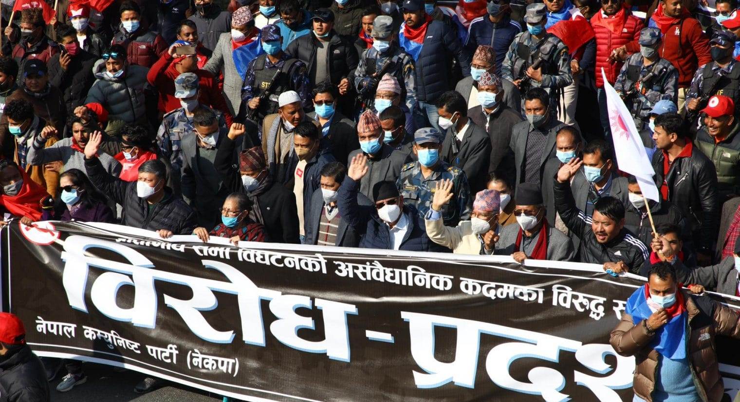 प्रचण्ड-नेपाल समुह दोस्रो चरणको आन्दोलन घोषणा गर्दै