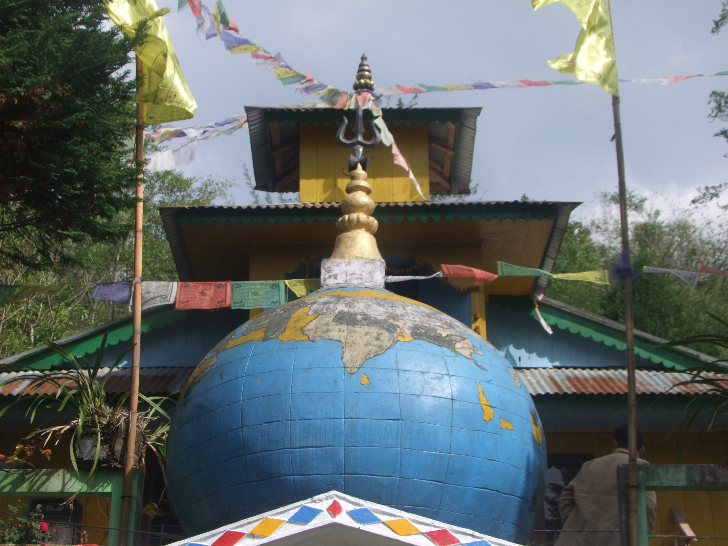विश्वको मान चित्रको स्तम्भ
