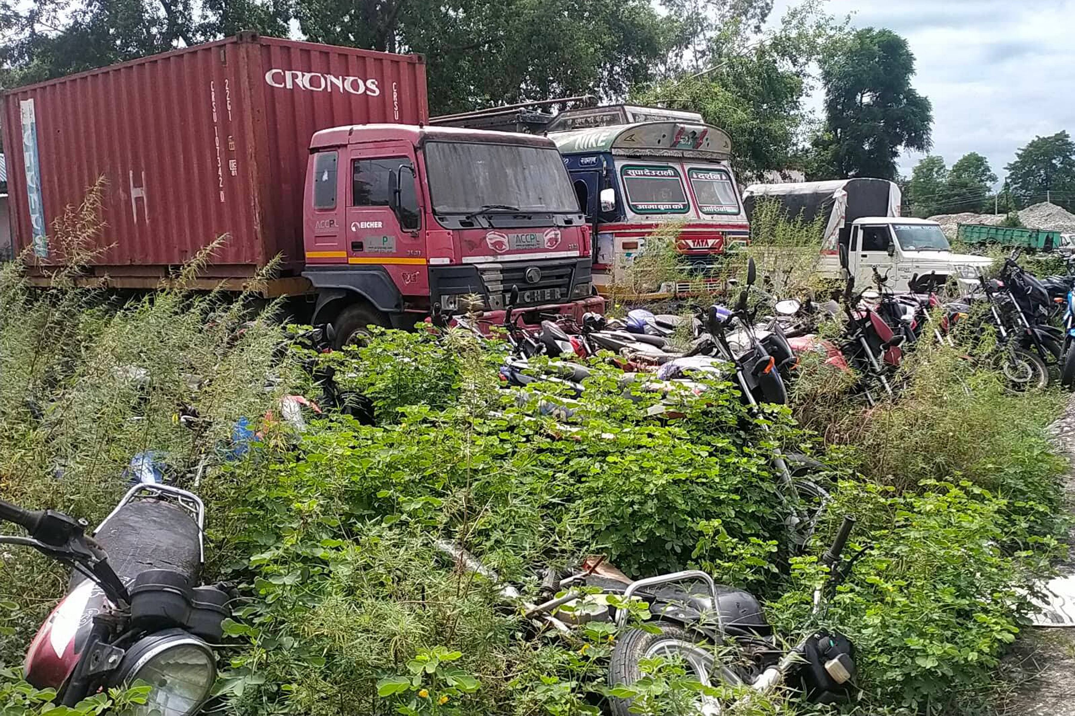 बरामद गरिएका सवारी साधन