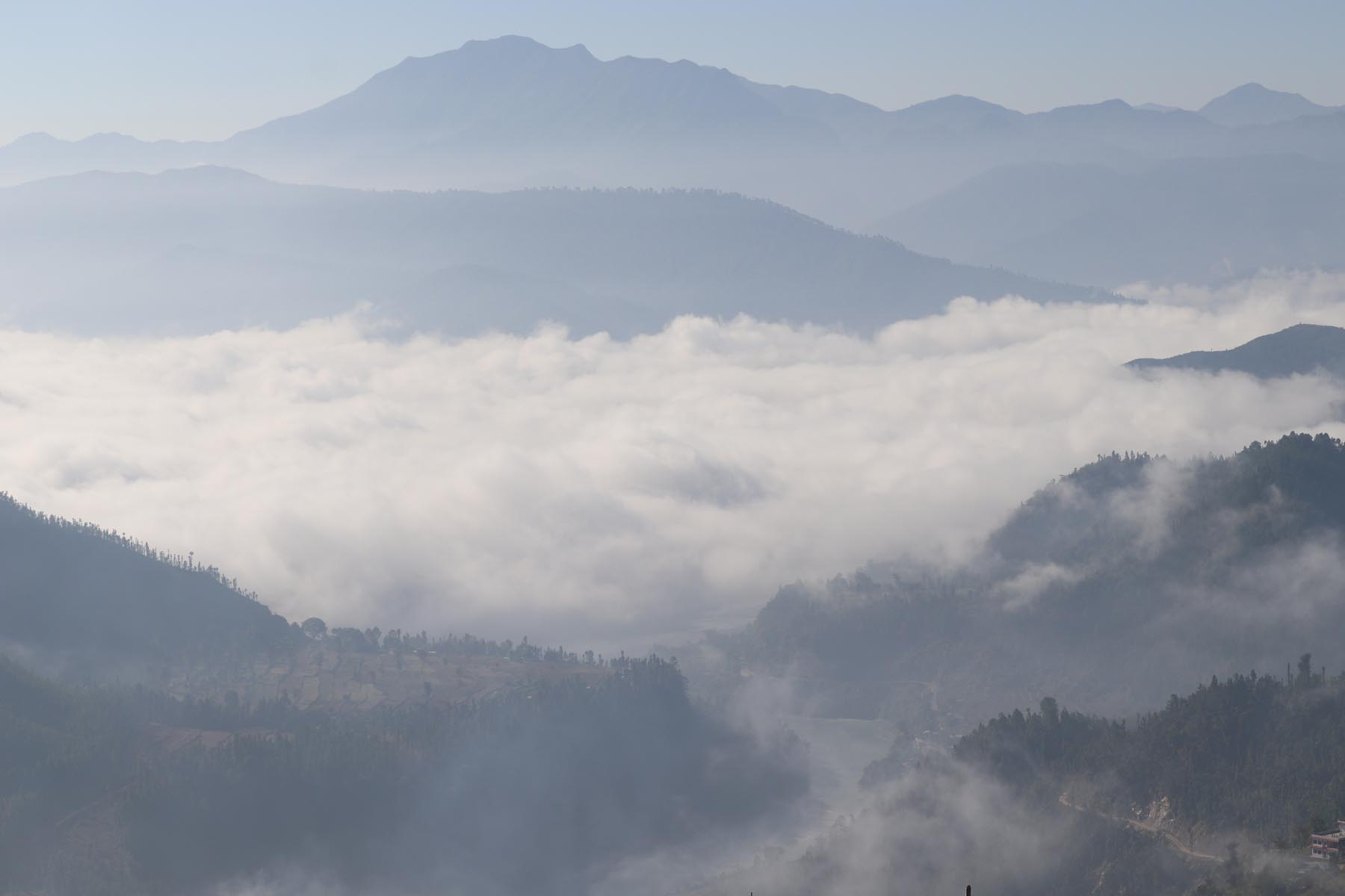 चौरजहारी उपत्यकामा लागेको हुस्सु