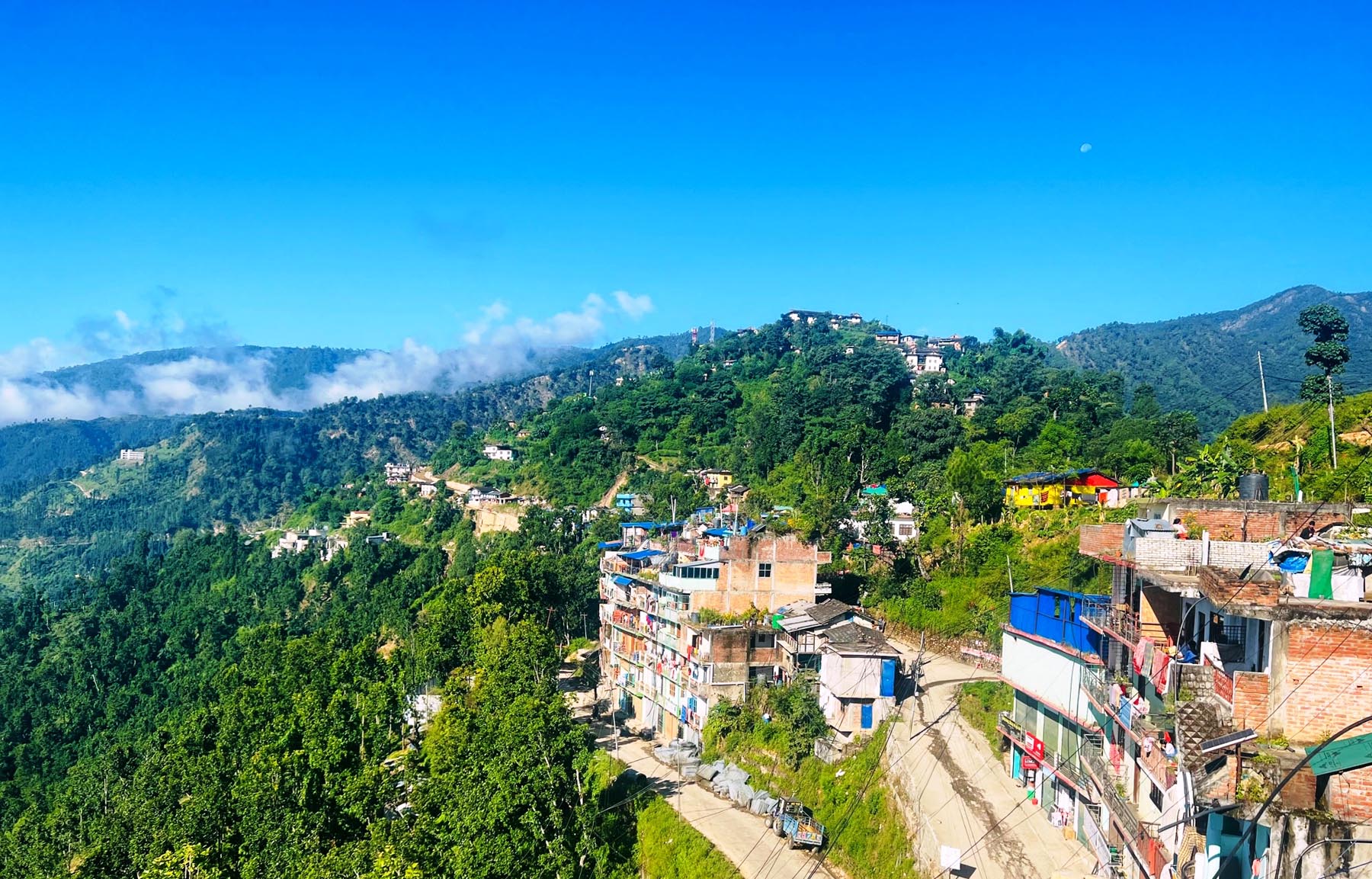 मौसम खुलेसँगै यहाँको गतिविधिहरु सहज