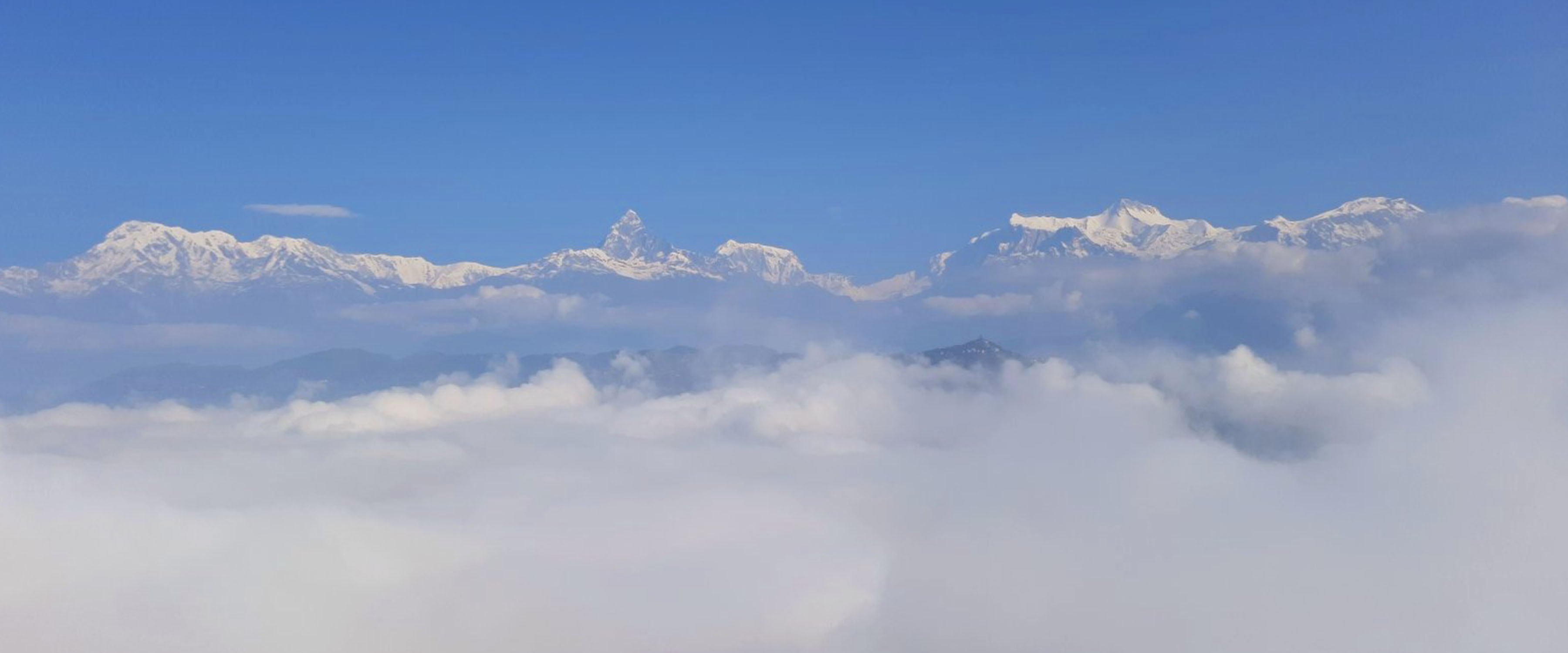 माछापुच्छ्रे हिमशृङ्खला
