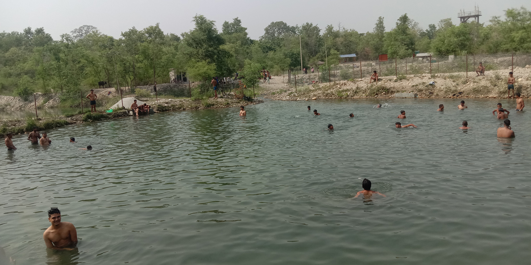 मूलपानीमा आन्तरिक पर्यटकको भीड