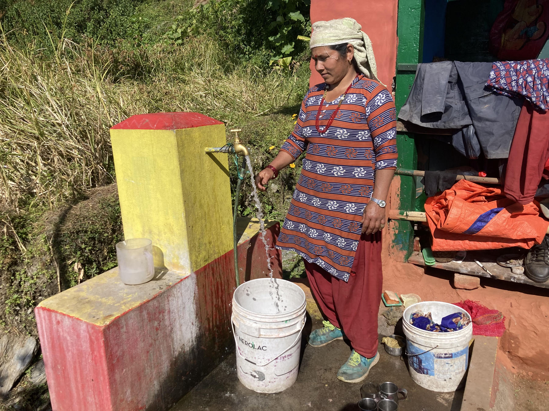 एक घर एक धारा