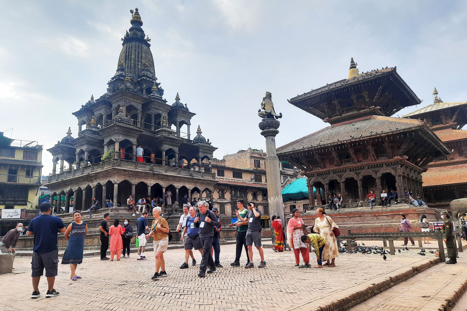 विदेशी पर्यटक
