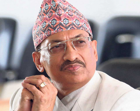 दोहोरो सुविधा लिएर नैतिकता गुमाएका र ठूला भ्रष्टाचारी जोगाएका नविन घिमेरेलाई सरकारले सुरक्षा दिने