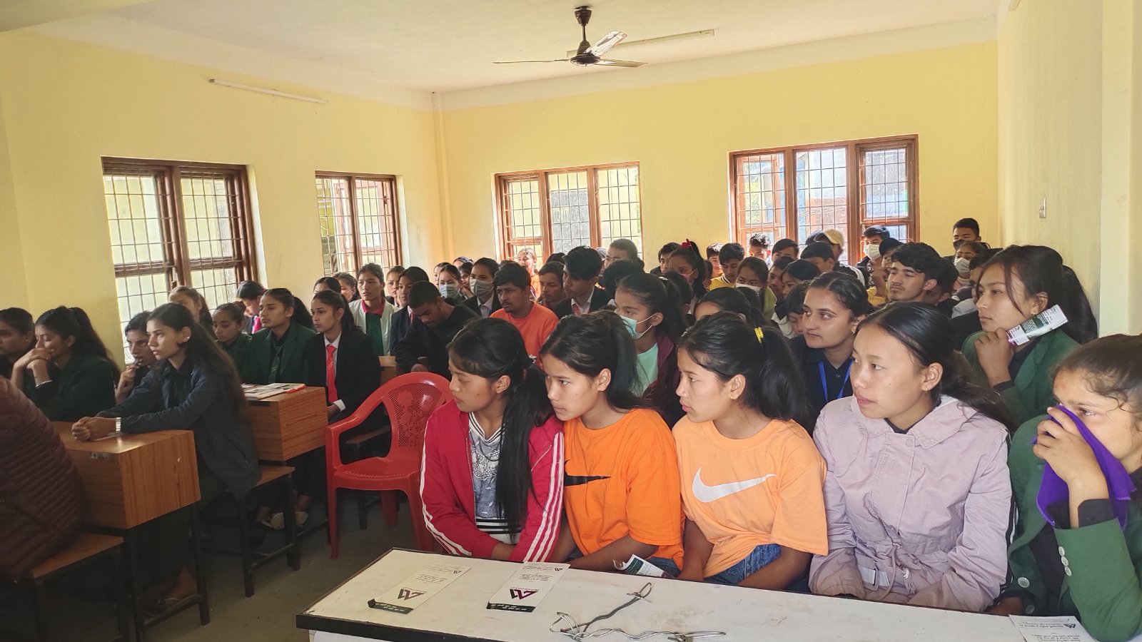 मालिका र बेलबारीमा ‘युवासँग महालक्ष्मी लाइफ’ कार्यक्रम सञ्चालन