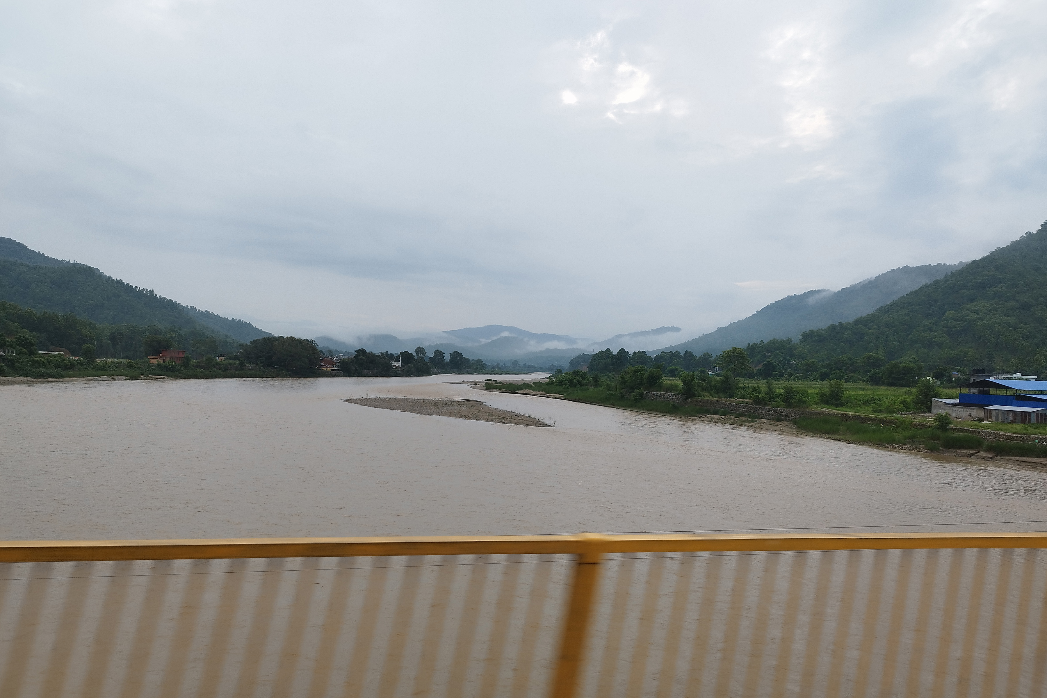 राप्तीमा आएको बाढी