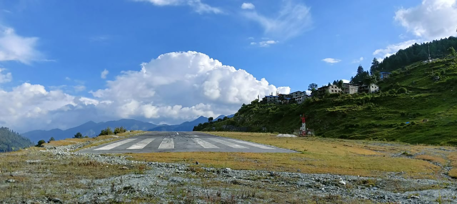 रारा विमानस्थल, नियमितरुपमा हवाइ उडान