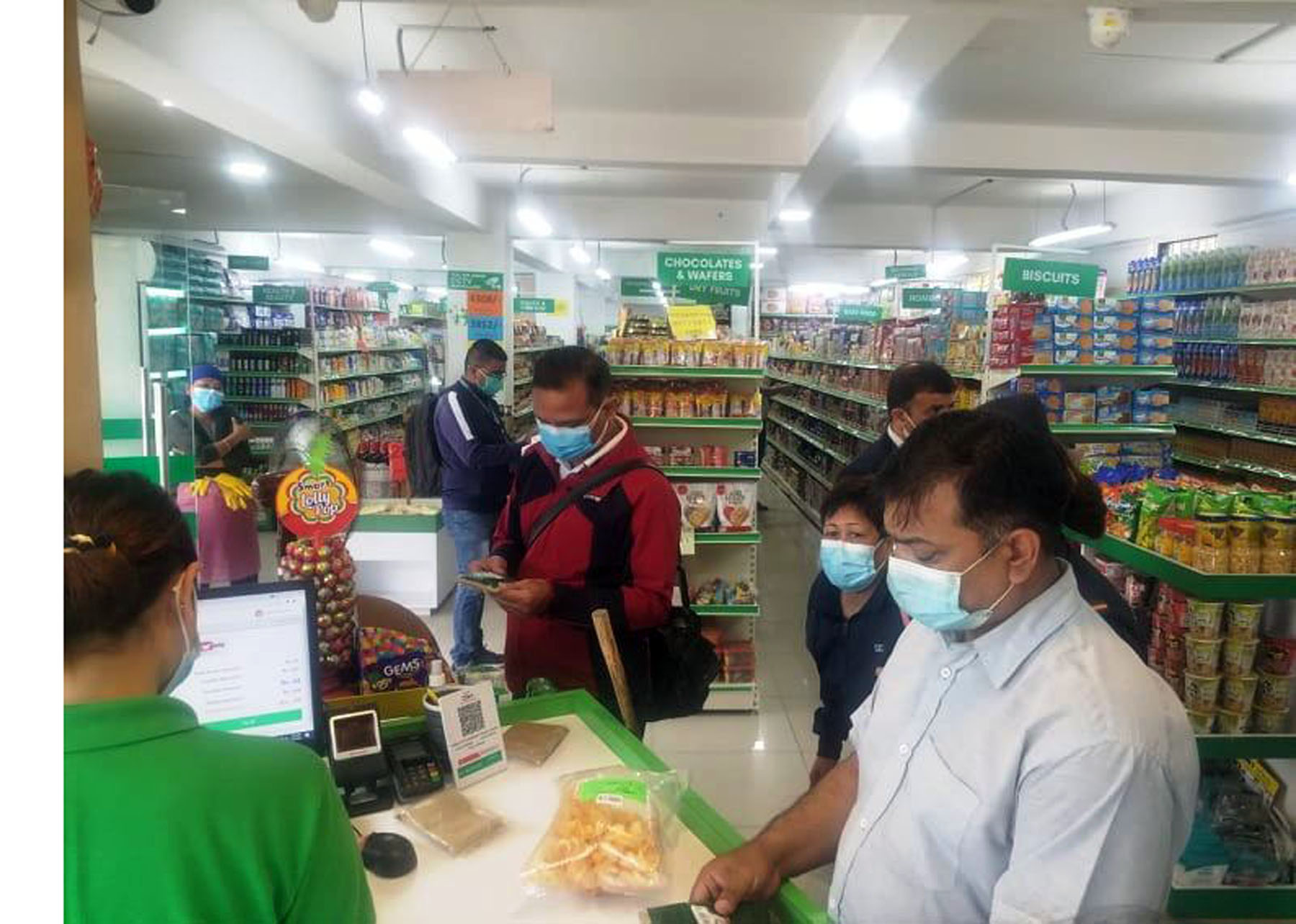 बजार अनुगमन तीव्र, आठ व्यापारीलाई कारबाही