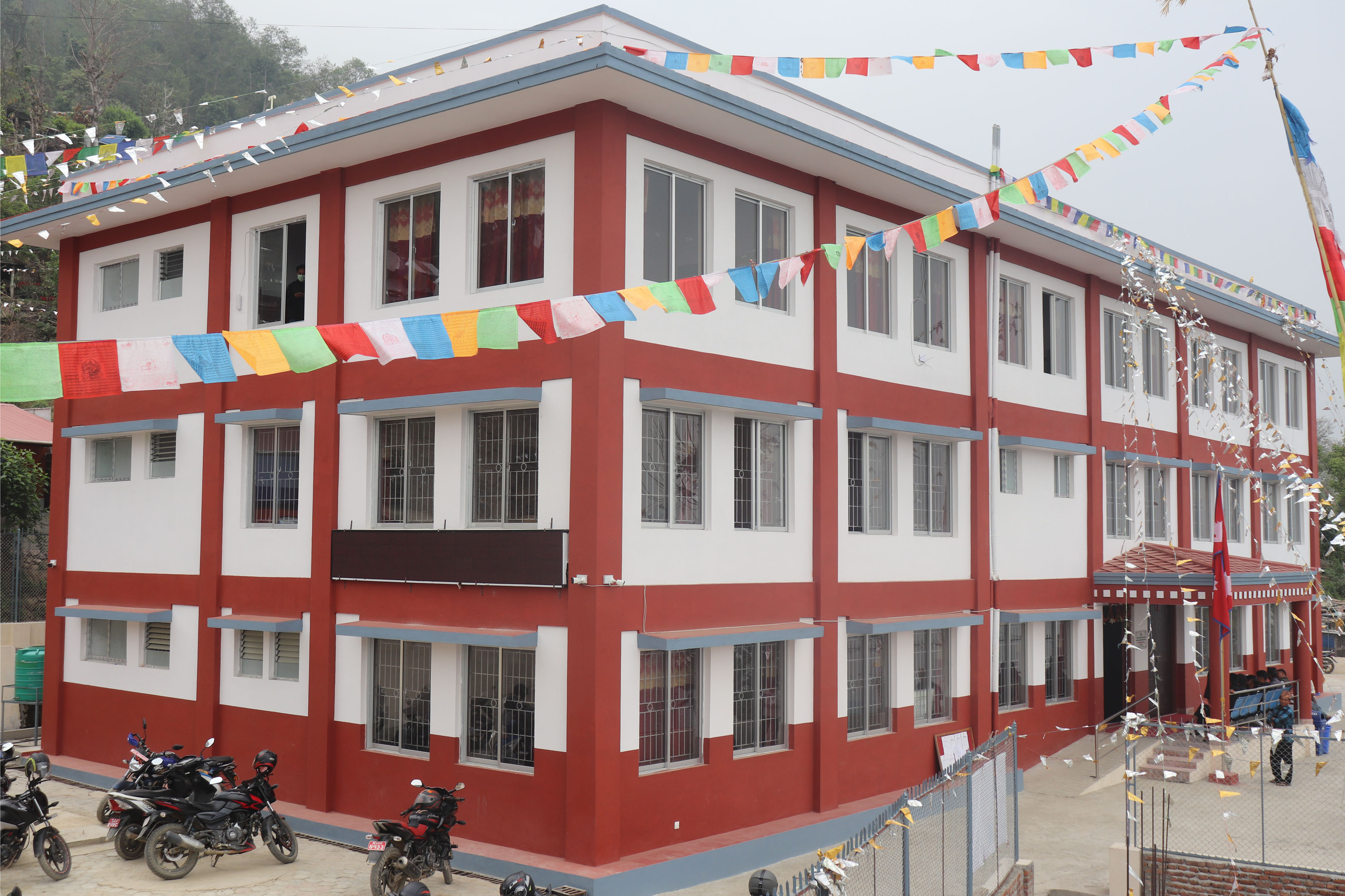 किस्पाङ गाँउपालिकाको नयाँ भवन