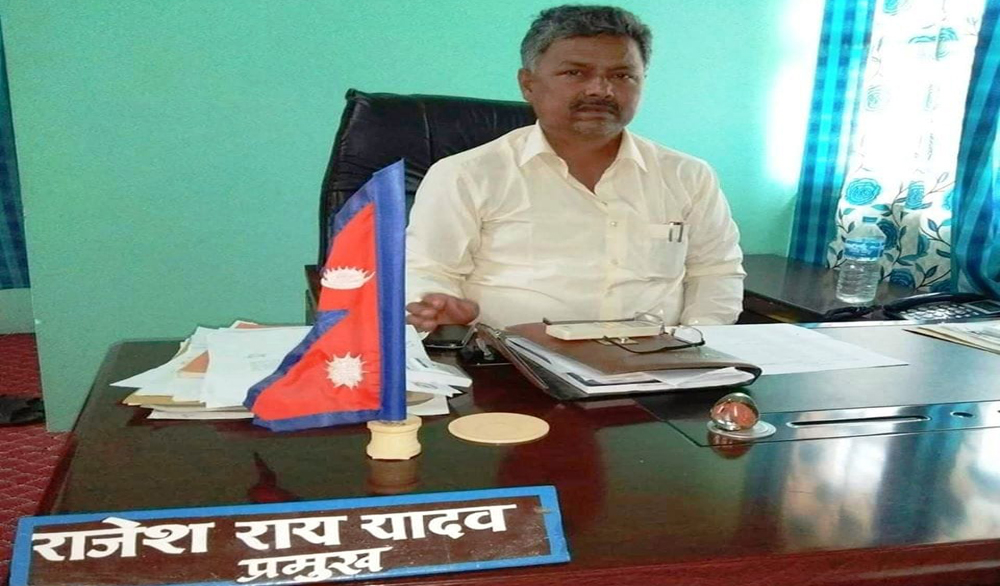 कालोबजारी मुद्दा लाग्याे कलैयाका मेयर यादवलाई, कुहेका चामल बेचेको आरोप