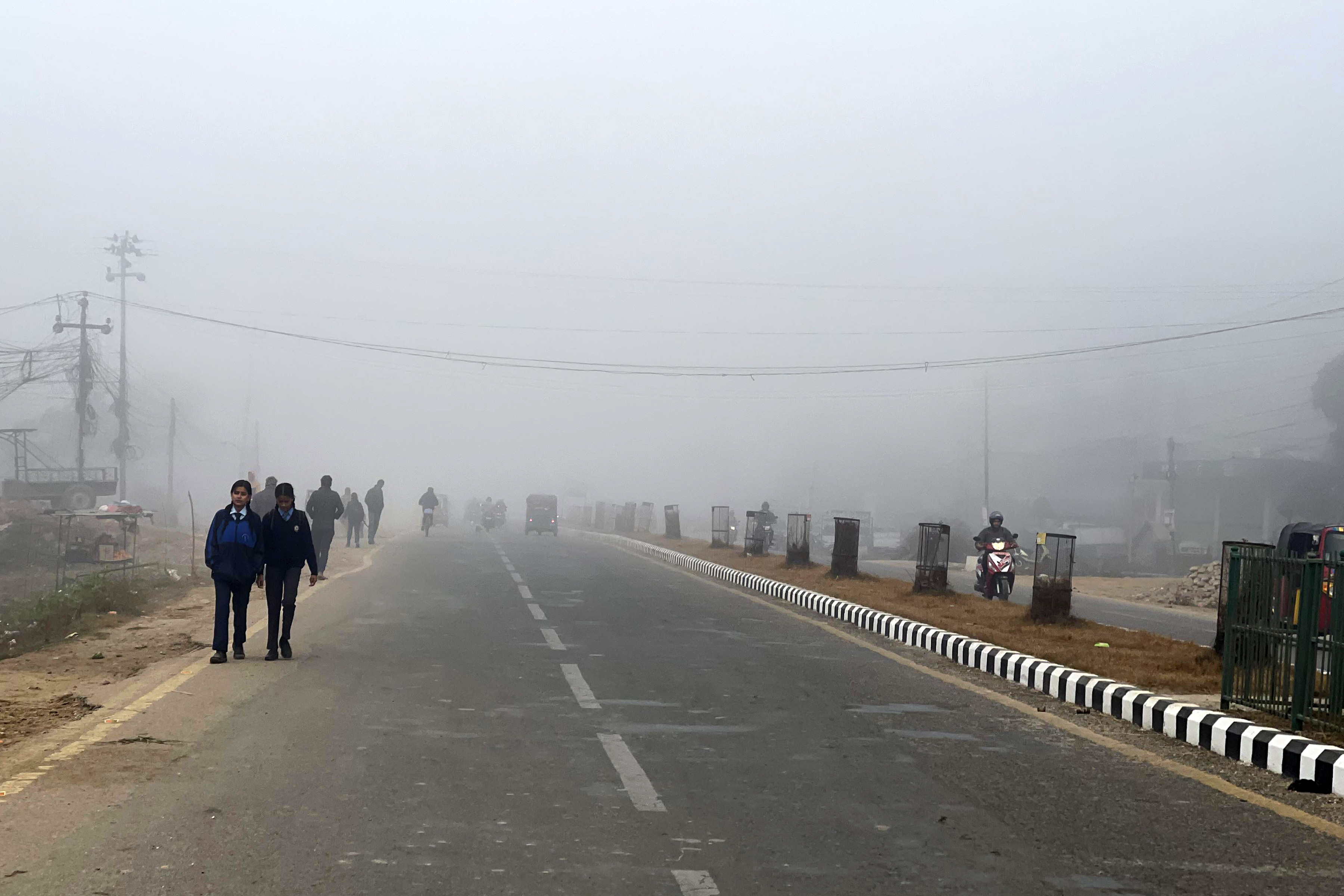 हुस्सुले जनजीवन प्रभावित