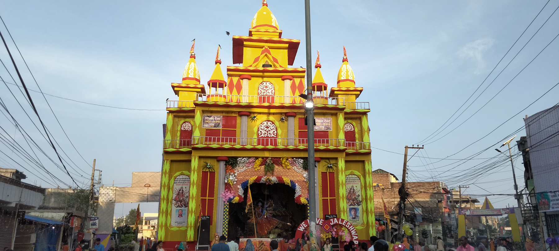 बडादसैँ मनाउन दुर्गा मन्दिरको निर्माण
