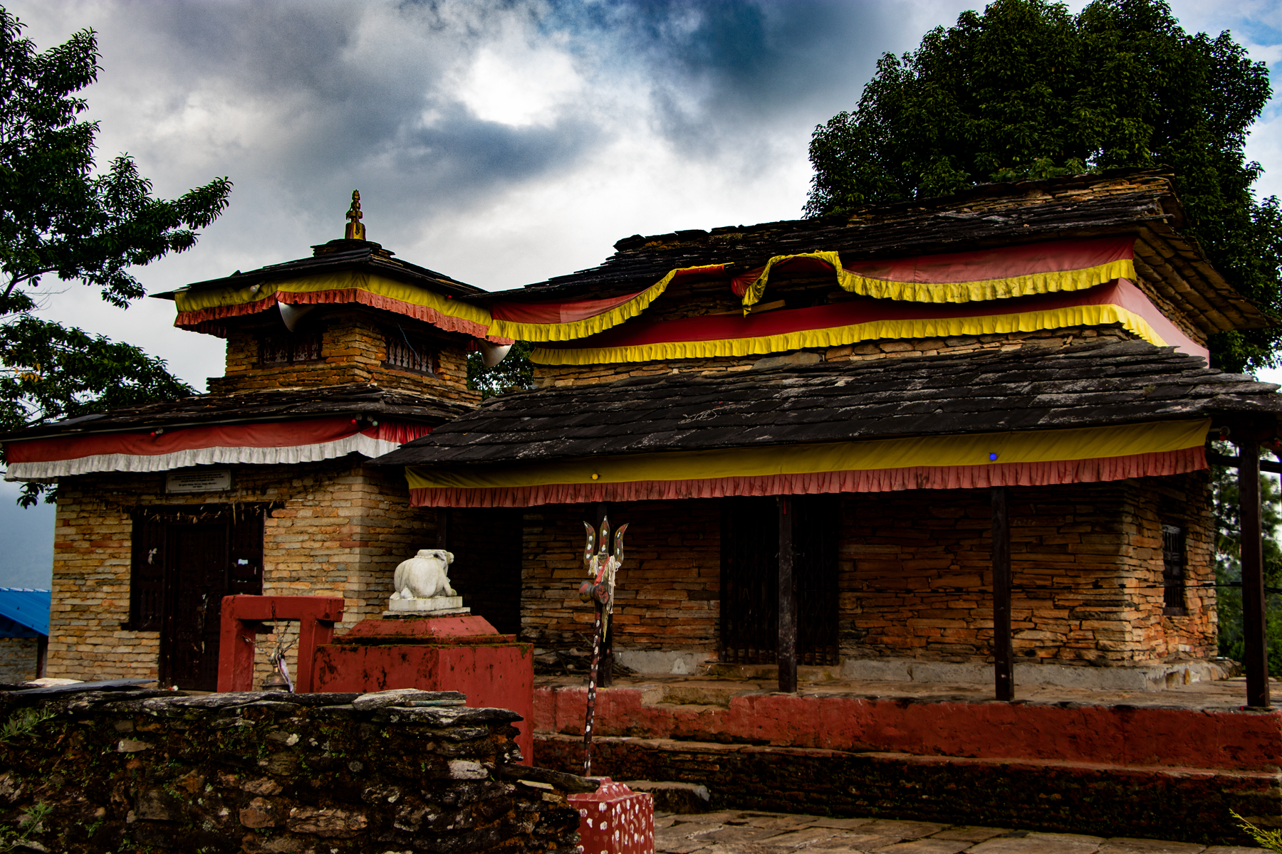 बाटुलेचौर देवीस्थान मन्दिर