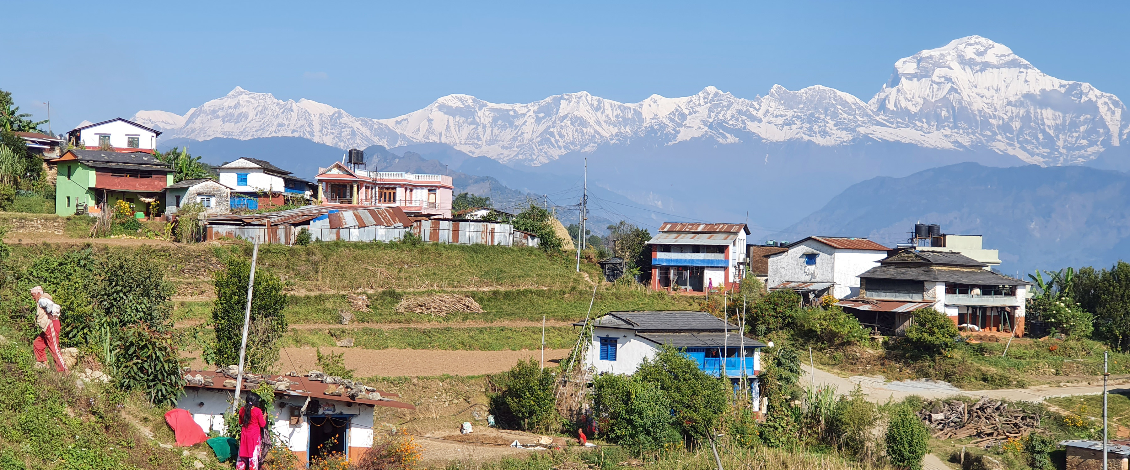 आहा ! धौलागिरि हिमा