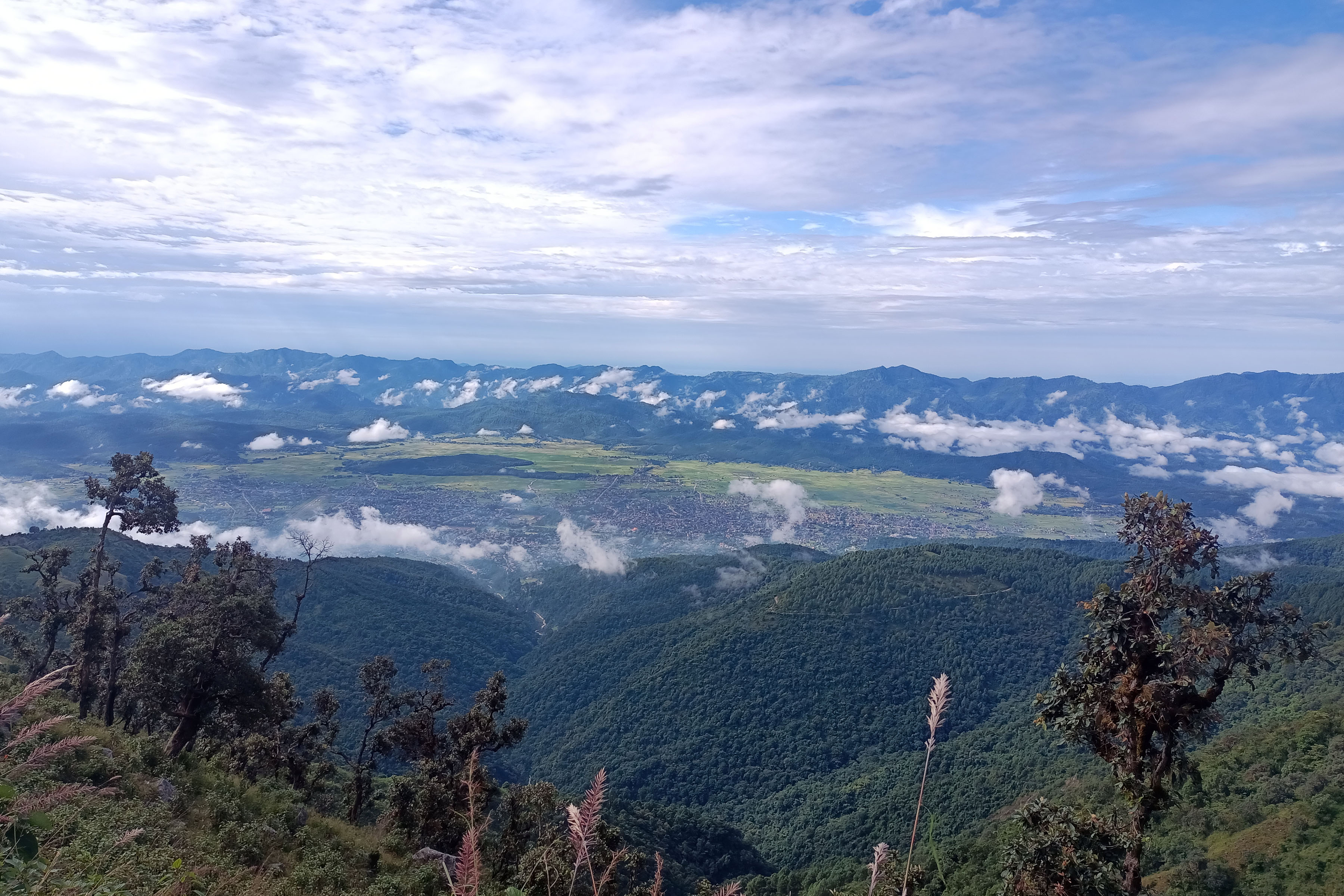 वीरेन्द्रनगर र आसपास क्षेत्रको दृश्य