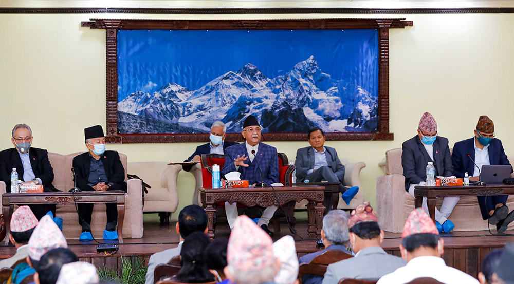 अविश्वास प्रस्ताव दर्ता हुने जानकारी पाएपछि बालुवाटारमा आकस्मिक बैठक, नेपाल पक्षका केही सांसदलाई निष्कासनको तयारी