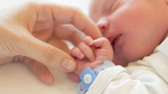 सङ्क्रमित गर्भवतीबाट जन्मिएको शिशुमा कोरोना नेगेटिभ