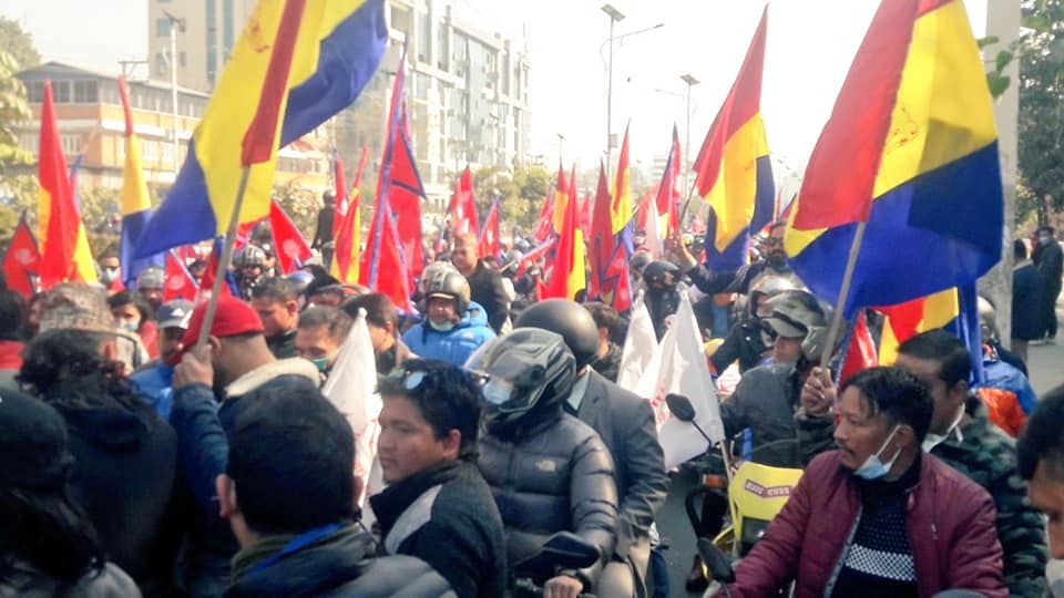 प्रधानमन्त्री ओलीलाई  राप्रपाले बुझायो २२ बुँदे  ज्ञापनपत्र