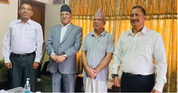 नेपाल, प्रचण्ड र विप्लवबीच भेटवार्ता