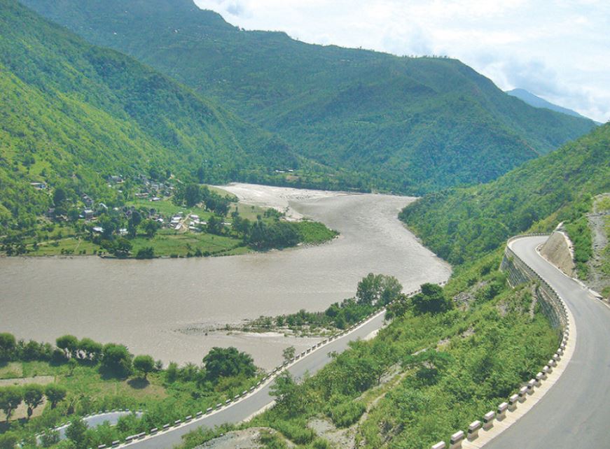 अब बीपी  राजमार्गमा ठुला गाडी  चल्ने, दशैंमा घर फर्किनेलाई सहज