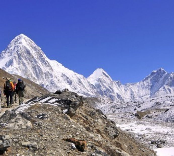 धौलागिरि आइसफल पदमार्गको सम्भाव्यता अध्ययन