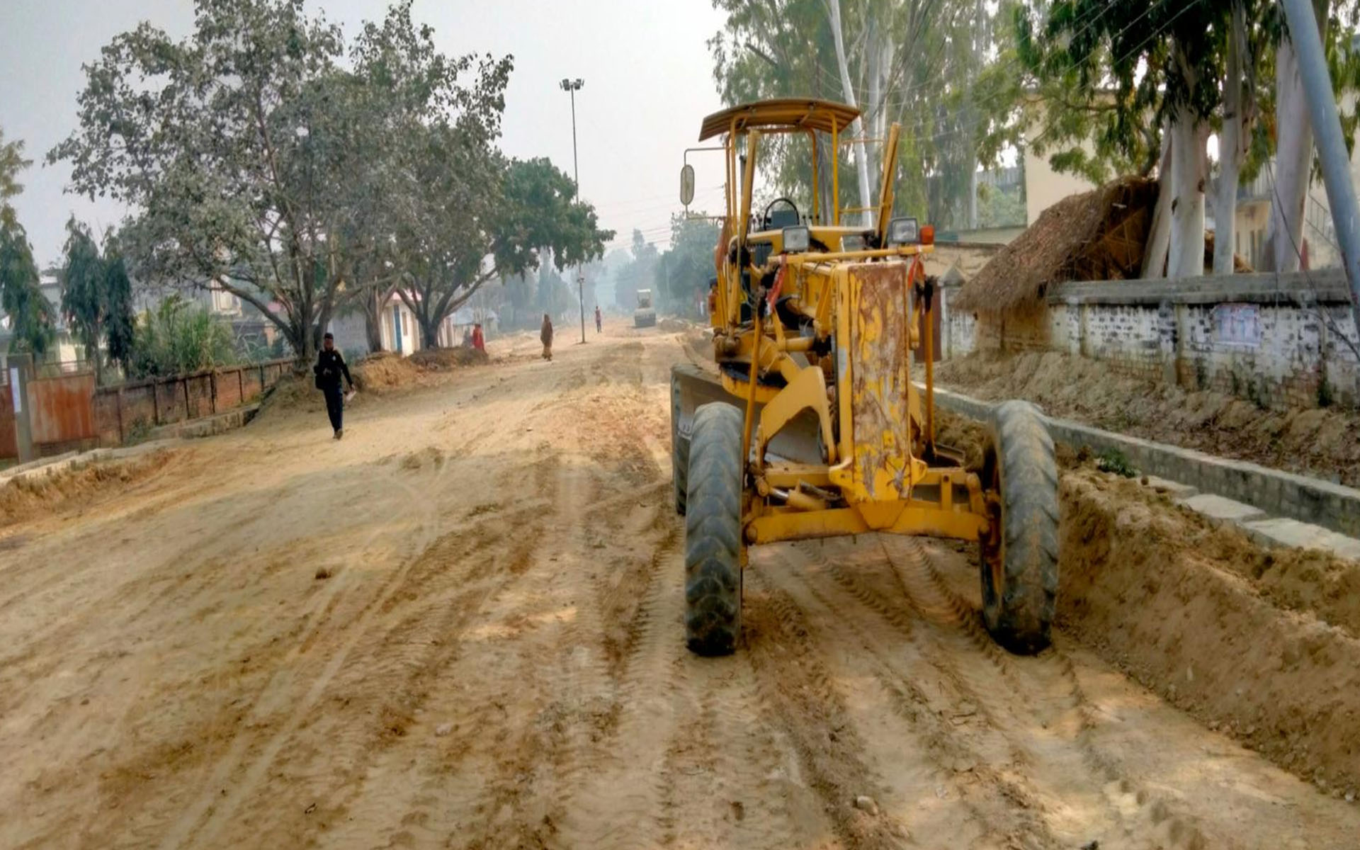 जलेश्वरमा सडक विस्तार