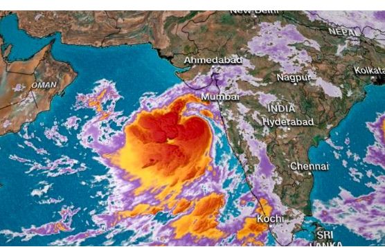 उत्तर-पश्चिम भारतमा शक्तिशाली चक्रवात प्रवेश गर्दै, नेपालको मौसमी अवस्था कस्तो छ ?