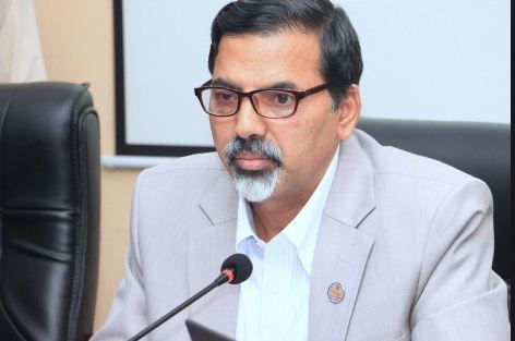 अर्थमन्त्रीले गरे  दुई घोषणा